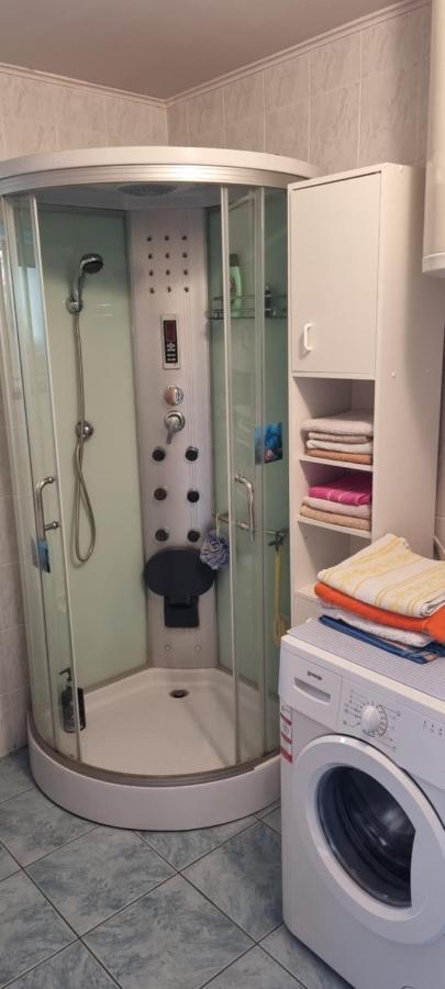 Kod Slaveka Apartment Kostanjevac Екстериор снимка